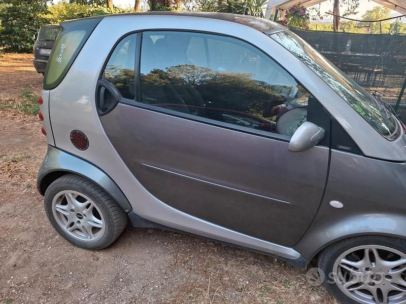 Begagnad Smart ForFour 2001 Halvkombi