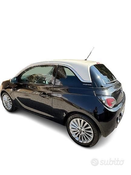 Usata Opel Adam Glam 87 CV (63 kW) 2014 Nero Utilitaria