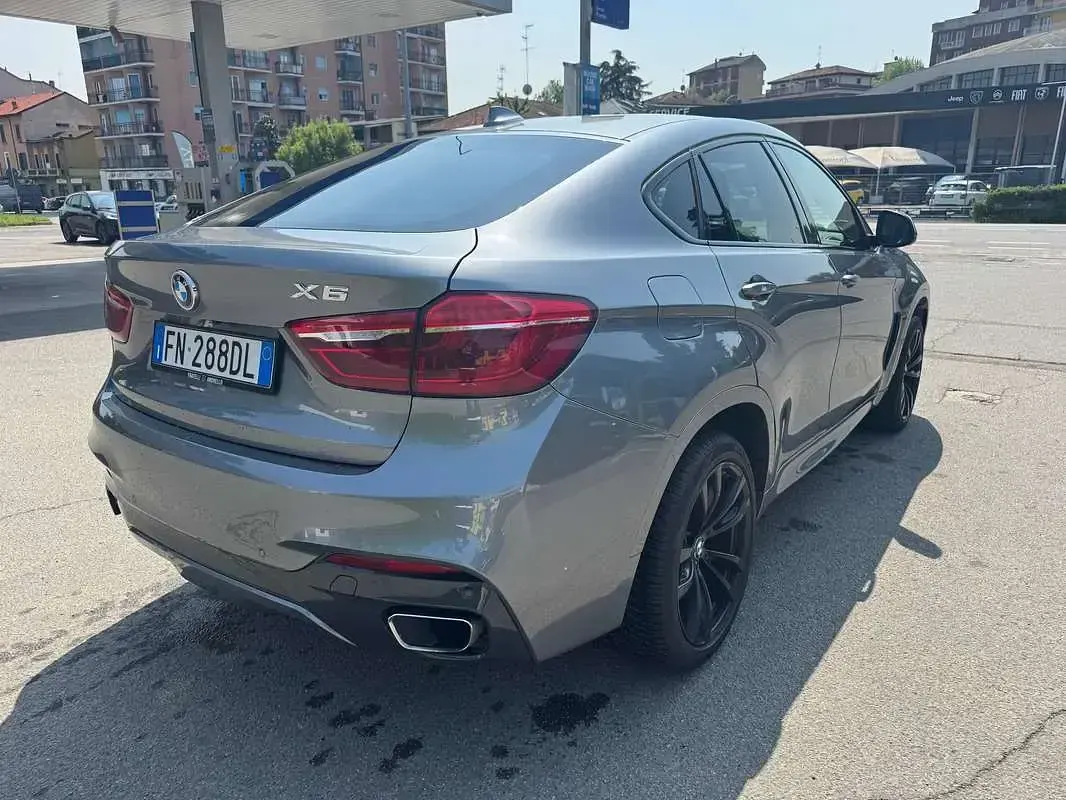 Usata BMW X6 M Sport 249 CV (183 kW) 2018 Grigio SUV
