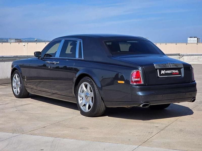 Usata Rolls Royce Phantom 460 CV (338 kW) 2009 Grigio Berlina