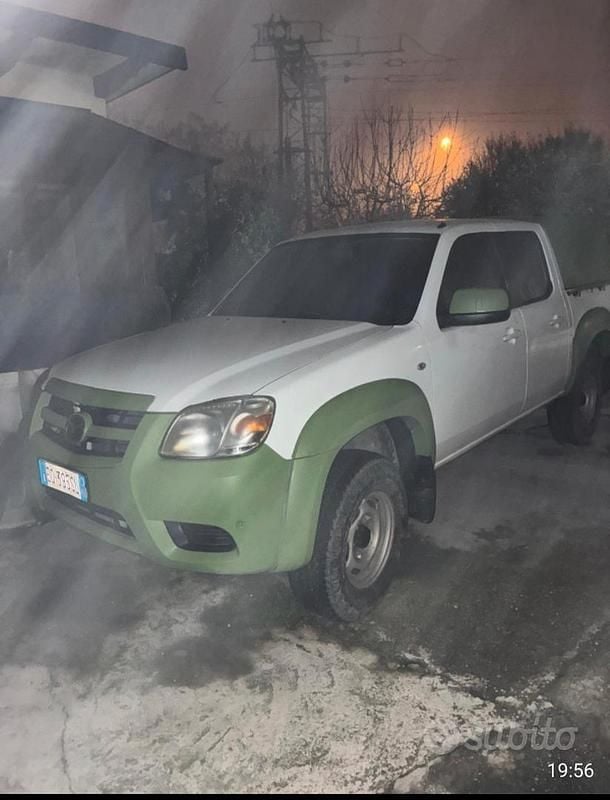 Usata Mazda BT-50 2011 Bianco Pick-up