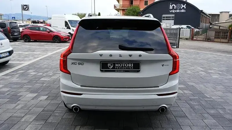 Gebraucht Volvo XC90 Momentum 235 PS (172 kW) 2019 Other SUV