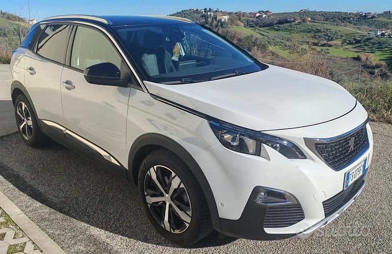 Usata Peugeot 3008 Allure 131 CV (96 kW) 2018 Bianco SUV