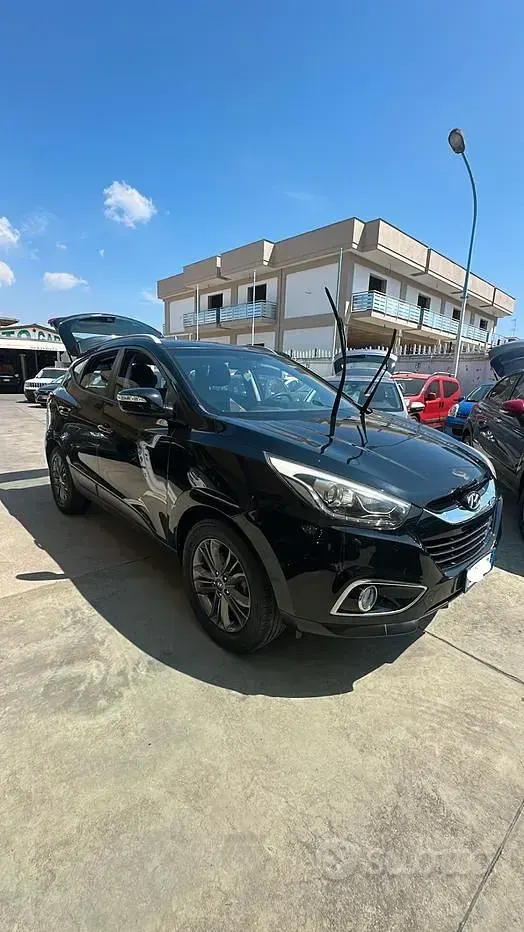 Usata Hyundai ix35 115 CV (84 kW) 2014 Nero SUV