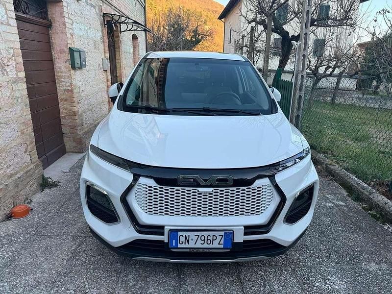 Usata DR DR 4.0 114 CV (83 kW) 2023 Bianco SUV