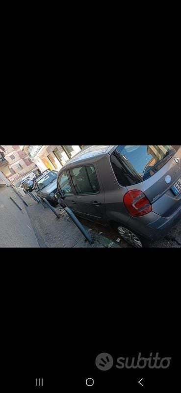 Usata Renault Modus 85 CV (62 kW) 2010 Grigio Monovolume