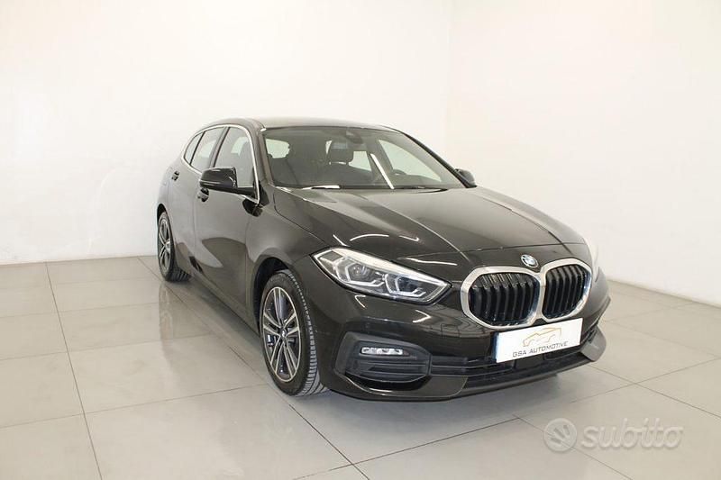 Usata BMW 116 Sport Line 122 CV (89 kW) 2021 Arancione Utilitaria