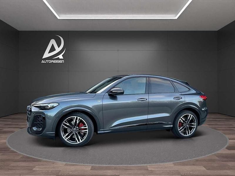 Nuova Audi Q5 S-line plus 204 CV (150 kW) 2025 Grigio perla daytona SUV