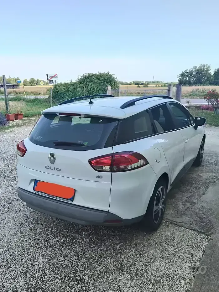 Usata Renault Clio 75 CV (55 kW) 2016 Bianco Station wagon