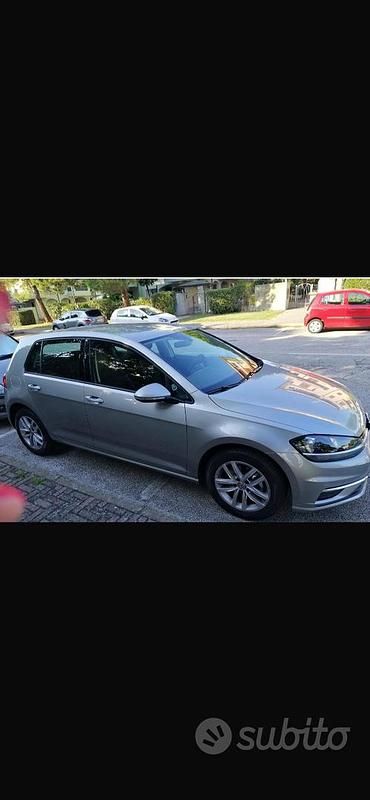 Usata VW Golf VII 110 CV (80 kW) 2019 Grigio Berlina