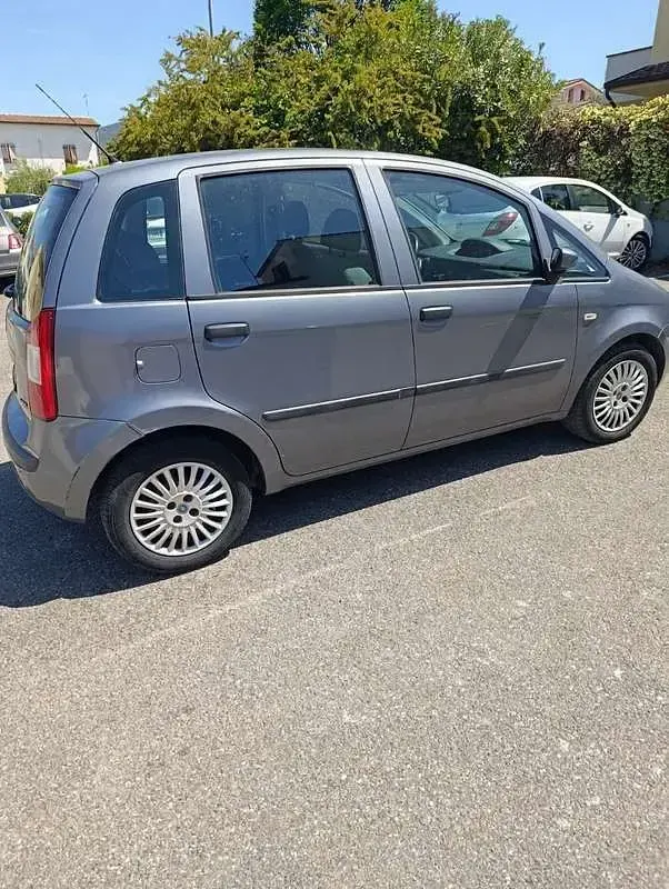 Usata Fiat Idea Active 90 CV (66 kW) 2007 Monovolume