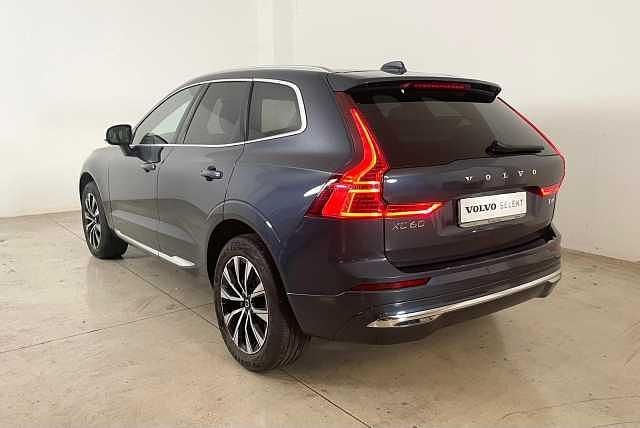 Usata Volvo XC60 145 CV (106 kW) 2023 Blu SUV