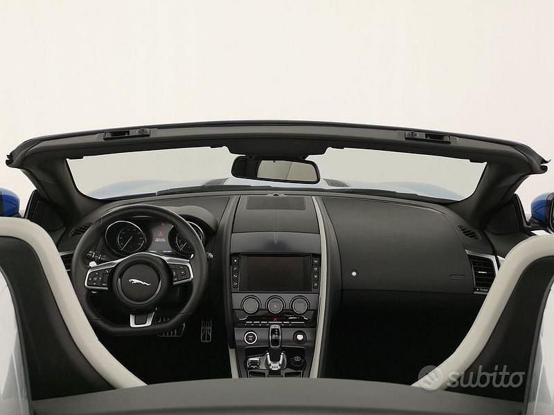Usata Jaguar F-Type R-Dynamic 340 CV (250 kW) 2018 Blu Cabrio