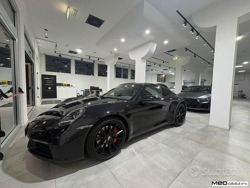 Usata Porsche 911 Chrono 450 CV (330 kW) 2024 Nero Coupé