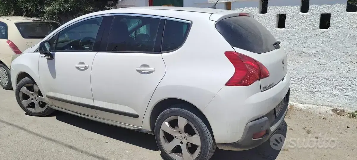 Usata Peugeot 3008 112 CV (82 kW) 2013 Bianco Station wagon