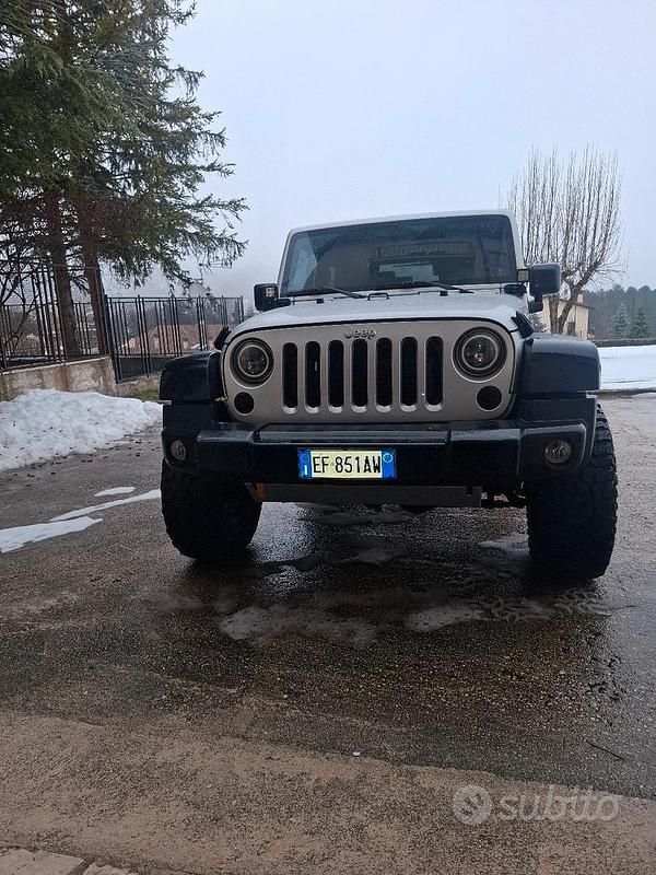 Usata Jeep Wrangler Rubicon 200 CV (147 kW) 2010 Grigio SUV