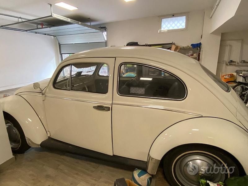 Usata VW Beetle 1960 Utilitaria