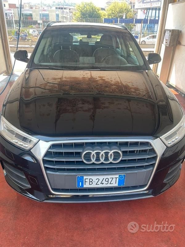 Usata Audi Q3 150 CV (110 kW) 2015 Nero SUV