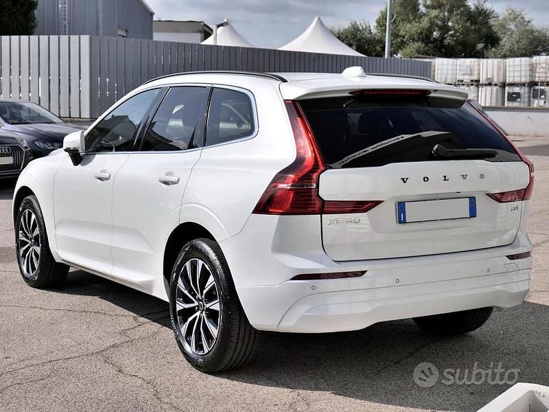 Usata Volvo XC60 Core 2022 Bianco SUV