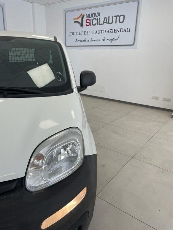 Usata Fiat Panda 4x4 Pop 80 CV (58 kW) 2016 Bianco Utilitaria