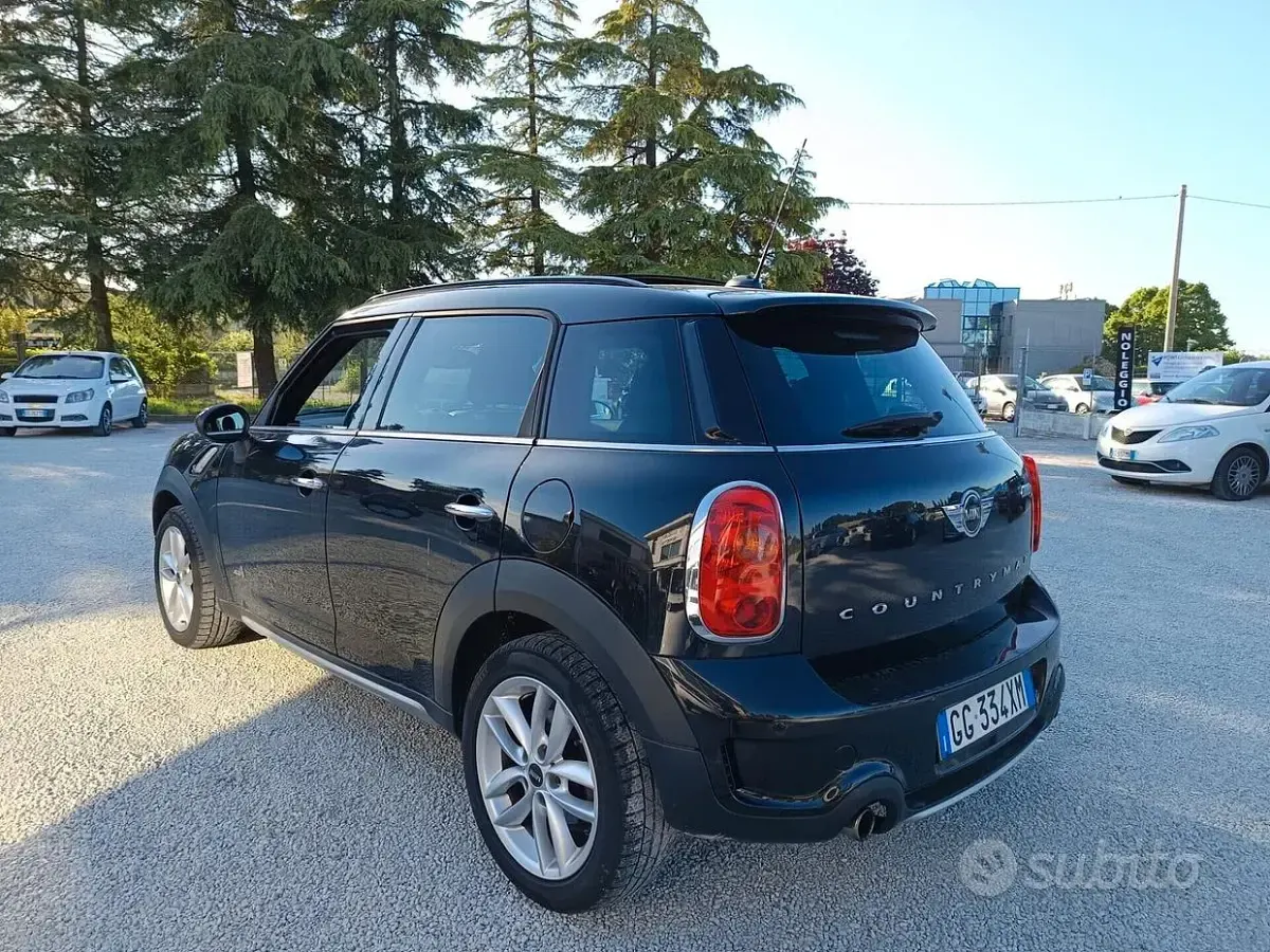 Usata Mini Cooper S Countryman 190 CV (139 kW) 2016 Nero SUV