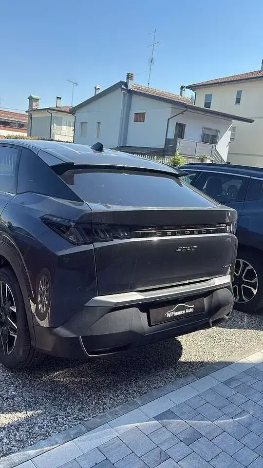 Usata Peugeot 3008 Allure 145 CV (106 kW) 2025 Other SUV