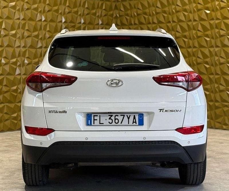 Usata Hyundai Tucson Comfort 116 CV (85 kW) 2017 Bianco SUV