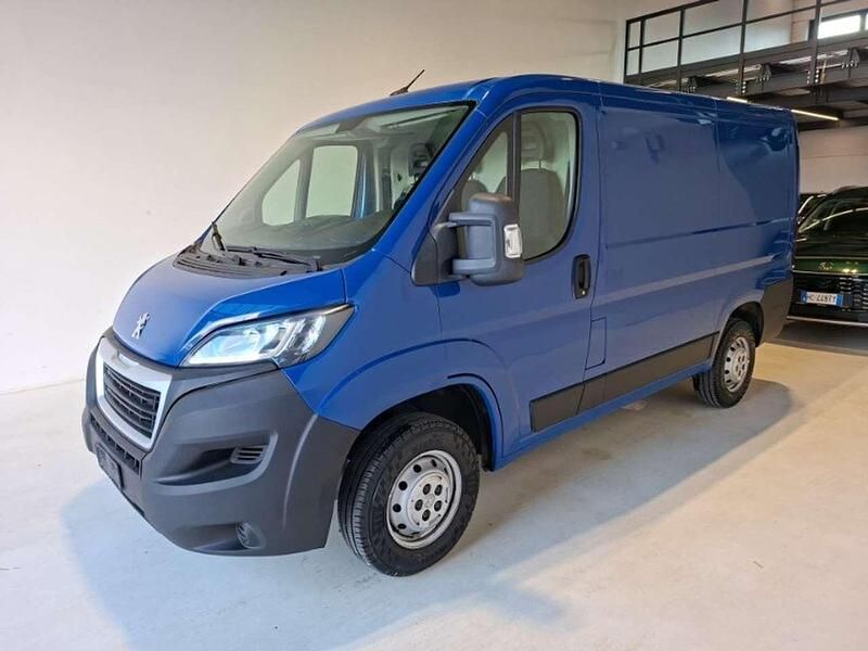 Usata Peugeot Boxer S 140 CV (102 kW) 2021 Blu/azzurro Furgone