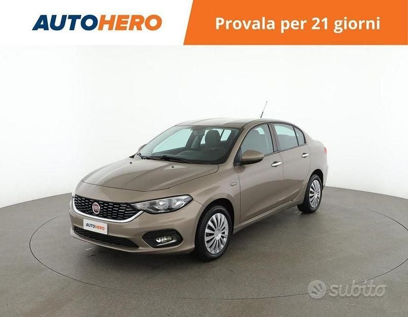 Usata 2018 Fiat Tipo Easy Tre volumi | 10.299 € (Buon prezzo) - Immagine 1/2