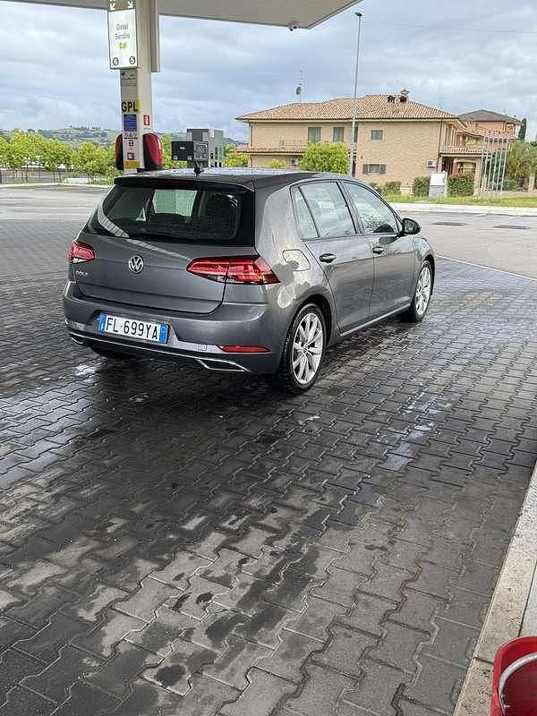 Usata VW Golf VII Comfortline 110 CV (80 kW) 2017 Berlina