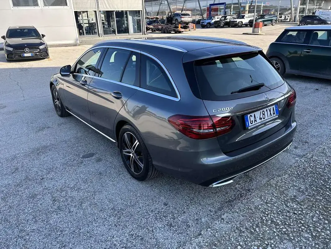 Usata Mercedes C200 160 CV (117 kW) 2020 Grigio Station wagon