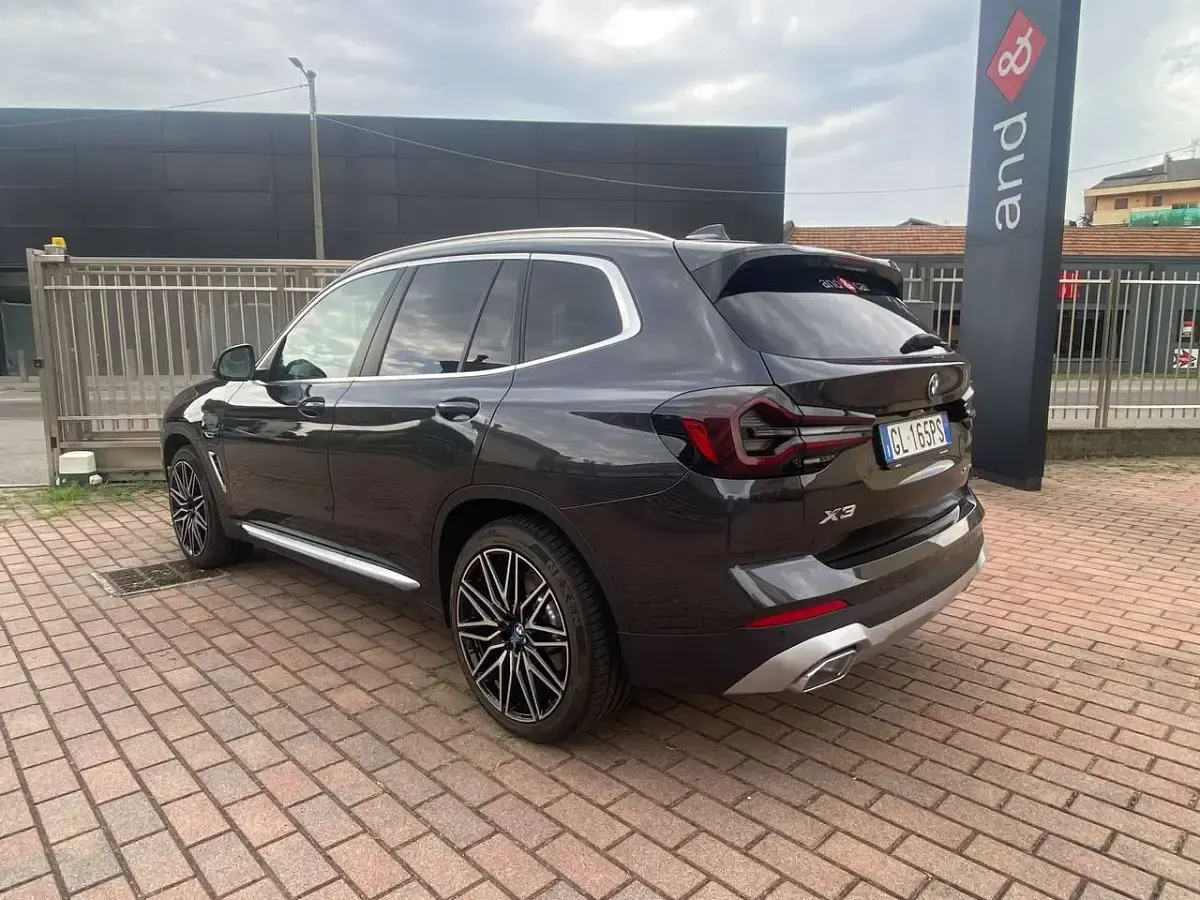 Usata BMW X3 184 CV (135 kW) 2022 Nero SUV