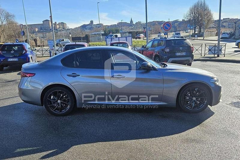 Usata Alfa Romeo Giulia Business 160 CV (117 kW) 2019 Grigio Berlina
