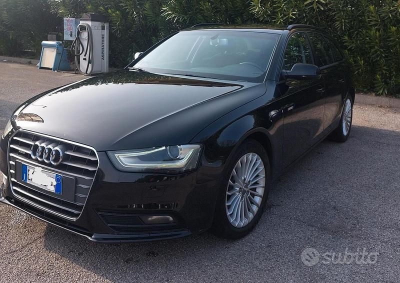 Usata Audi A4 177 CV (130 kW) 2012 Nero Station wagon