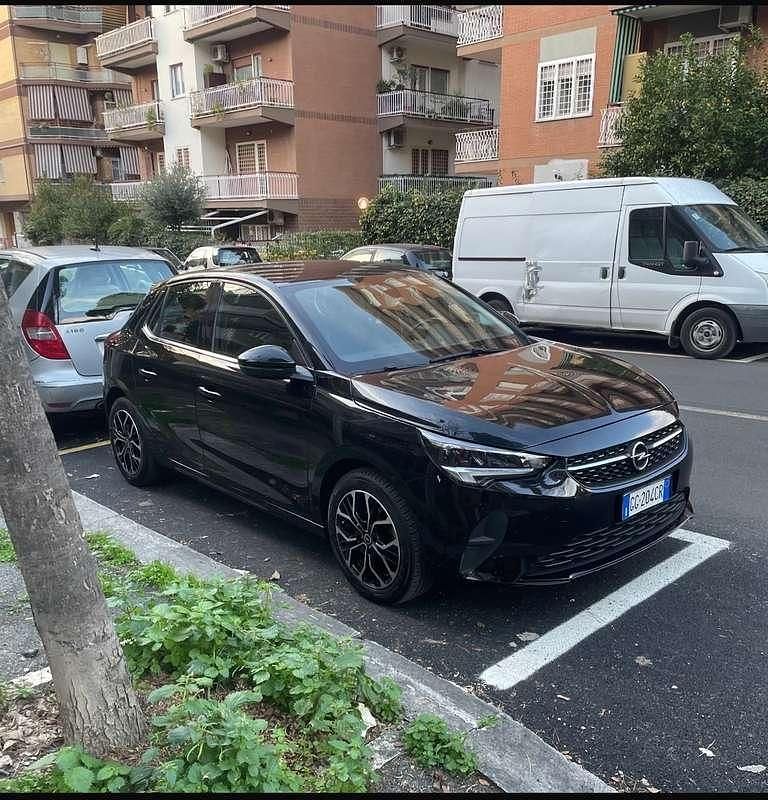 Usata 2021 Opel Corsa Edition Tre volumi | 9900 € (Buon prezzo) - Immagine 1/4
