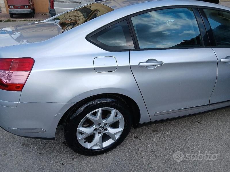 Usata Citroën C5 140 CV (102 kW) 2010 Berlina