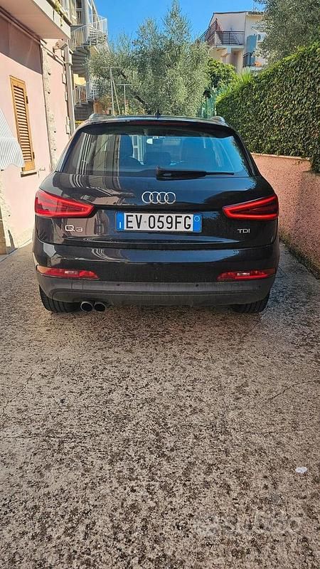 Usata Audi Q3 150 CV (110 kW) 2014 Nero SUV