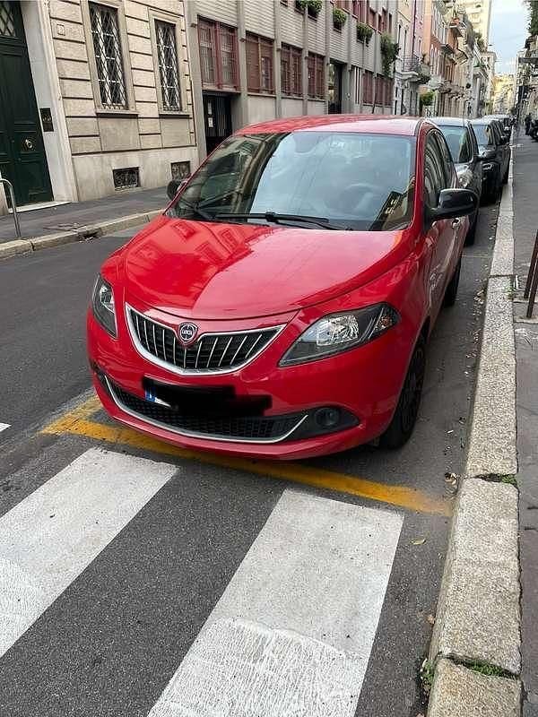 Usata Lancia Ypsilon Silver 69 CV (50 kW) 2022 Utilitaria