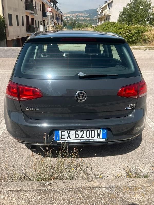 Usata VW Golf VII Business 105 CV (77 kW) 2014 Berlina