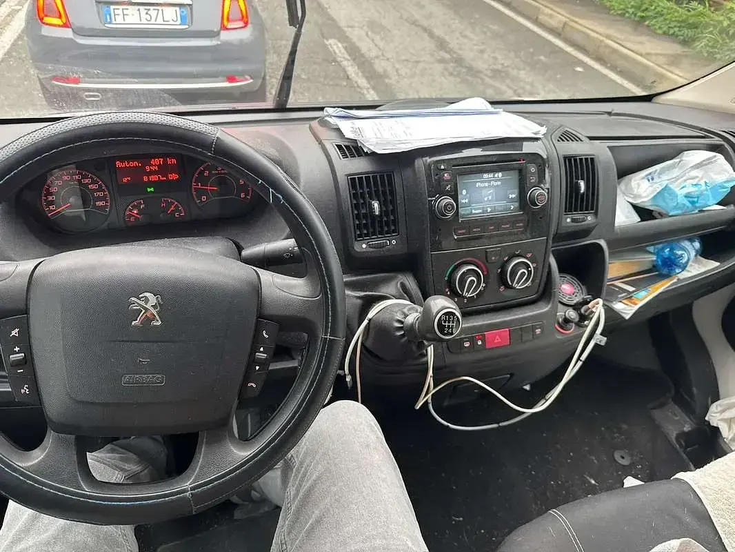 Usata Peugeot Boxer 140 CV (102 kW) 2019 Bianco Furgone