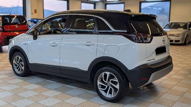 Usata Opel Crossland X Innovation 82 CV (60 kW) 2018 White sport SUV