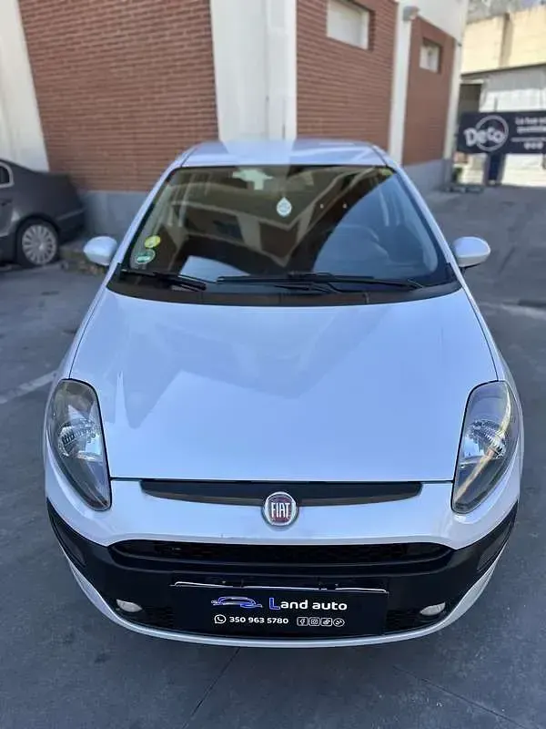 Usata Fiat Punto Evo Dynamic 77 CV (56 kW) 2011 Utilitaria