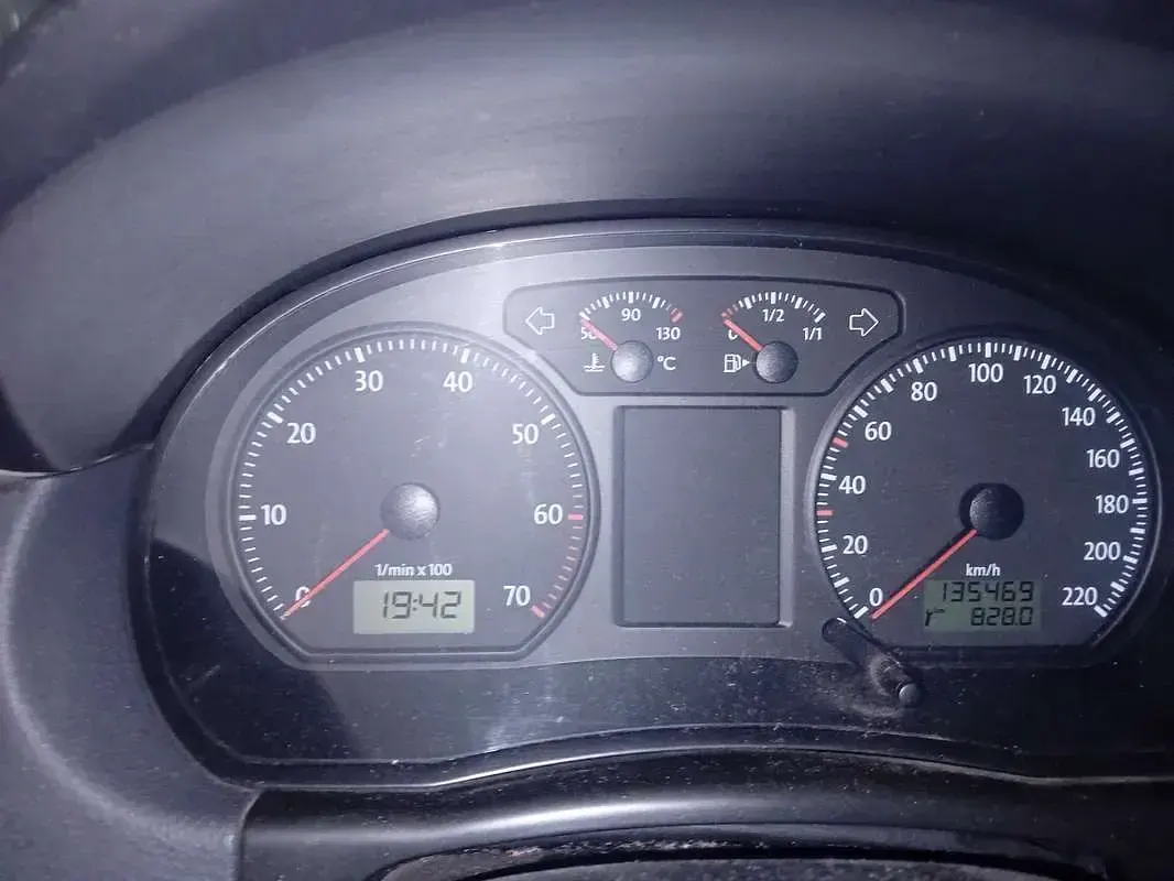 Usata VW Polo Trendline 60 CV (44 kW) 2007 Blu/azzurro Utilitaria