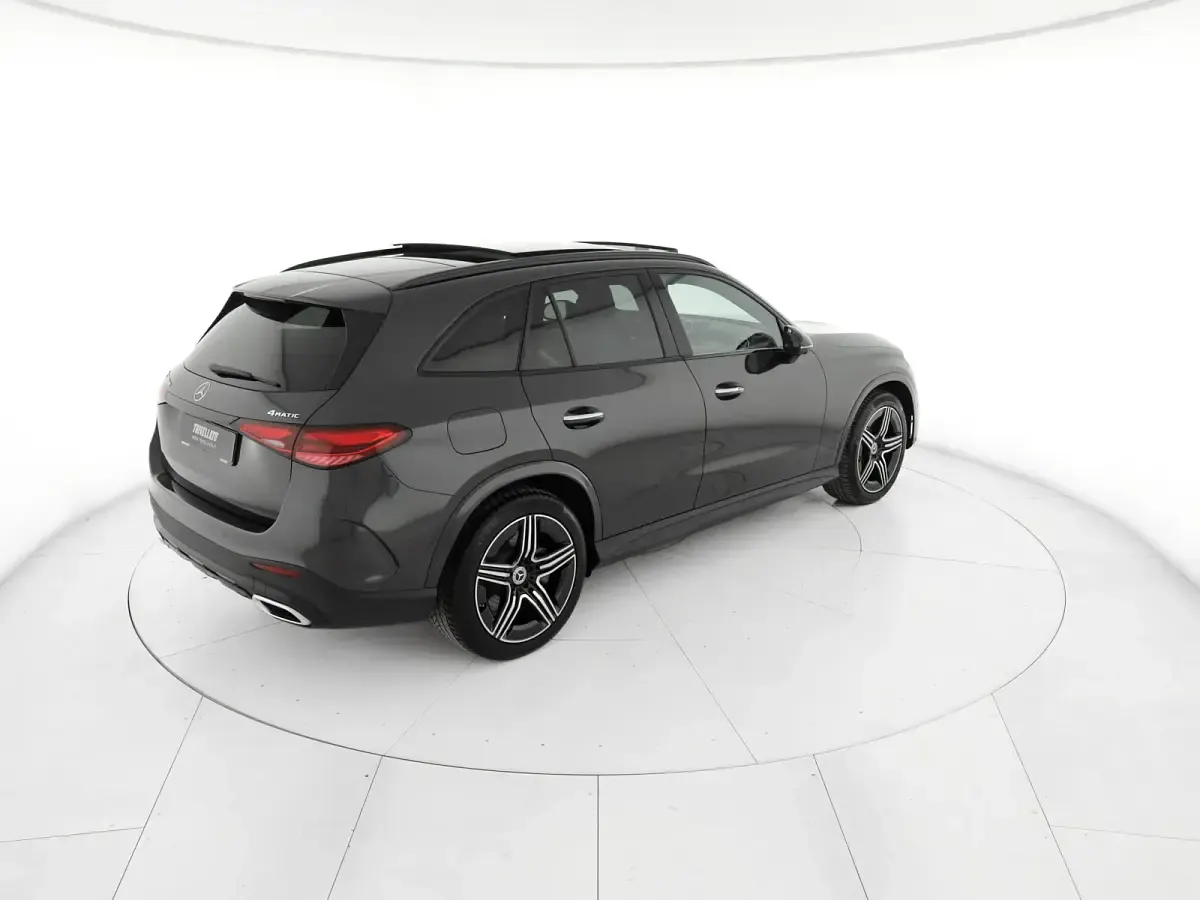 Usata Mercedes GLC300de AMG Line Premium Plus 197 CV (144 kW) 2023 Grigio grafite SUV