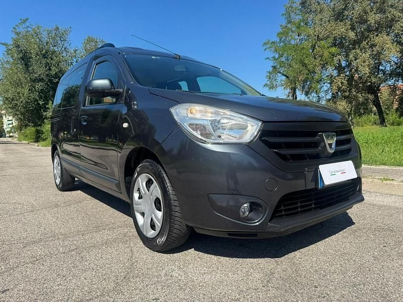Gray Usata 2016 Dacia Dokker Monovolume | 4900 € (Buon prezzo) - Immagine 1/4