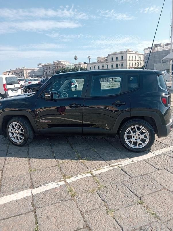 Usata Jeep Renegade 130 CV (95 kW) 2023 Nero SUV