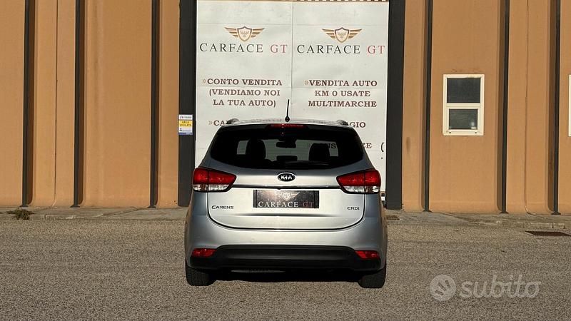 Usata Kia Carens 136 CV (100 kW) 2014 Grigio Monovolume