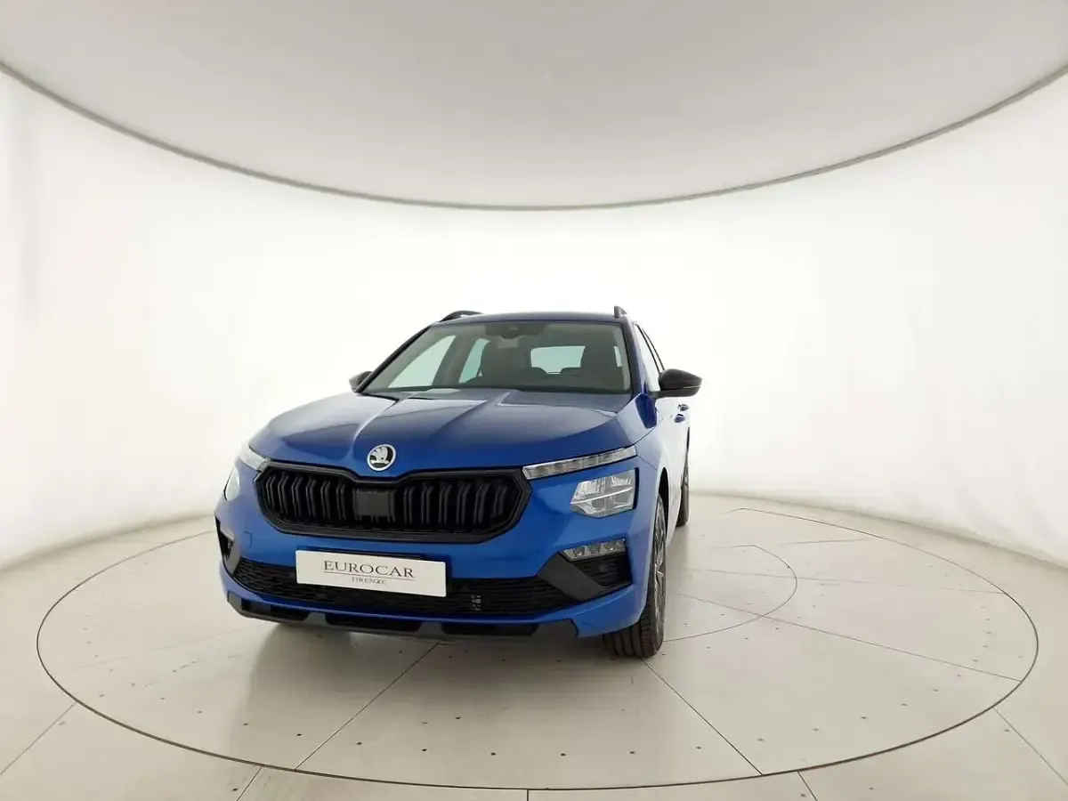 Usata Skoda Kamiq 116 CV (85 kW) 2025 Blu race metallizzato SUV