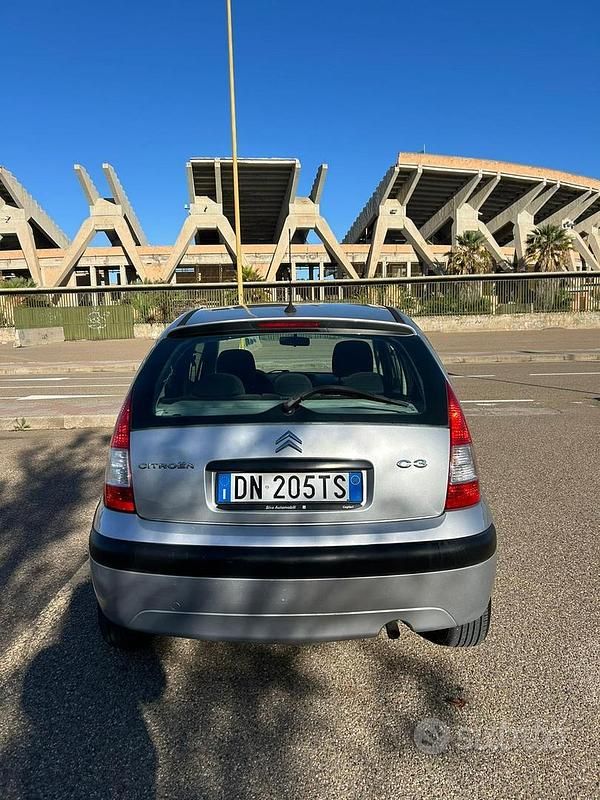 Usata 2008 Citroën C3 Tre volumi | 2550 € - Immagine 1/4