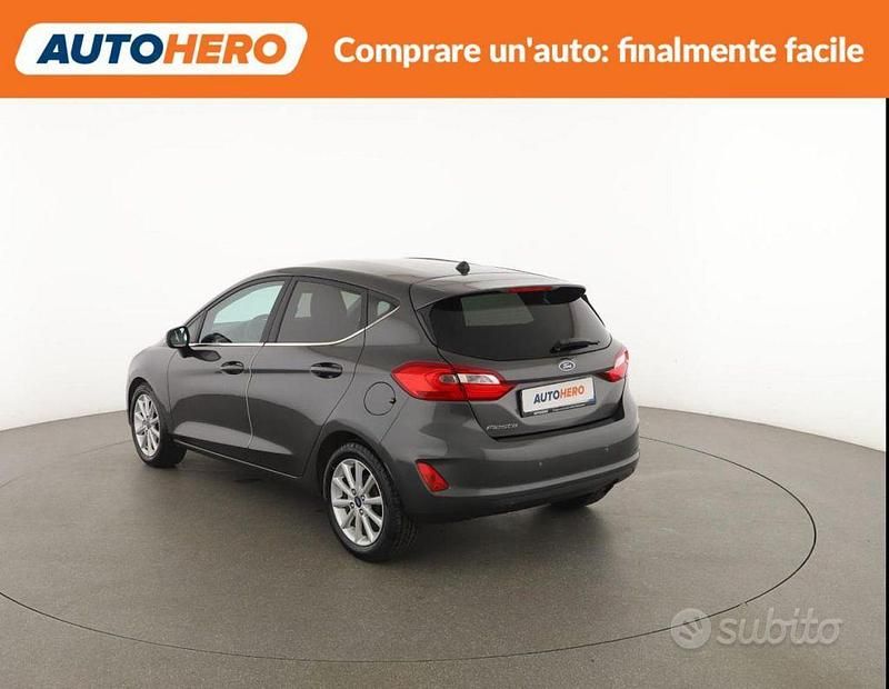 Second-hand Ford Fiesta Titanium 101 CP (74 kW) 2019 Gri Hatchback